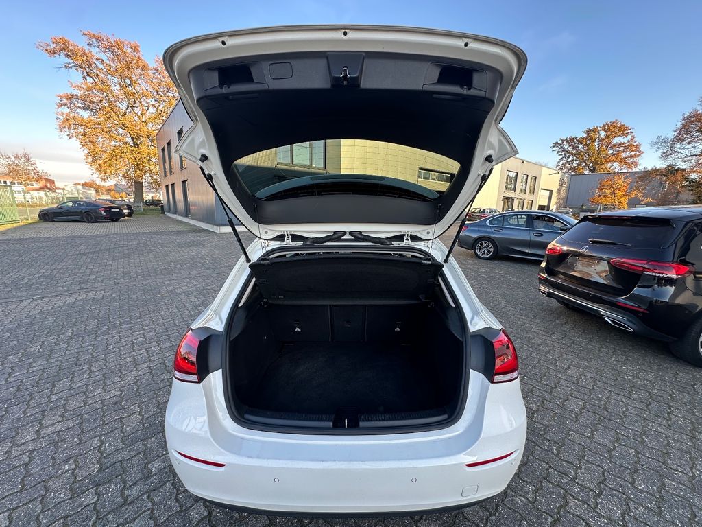 Mercedes-Benz A 180 2022