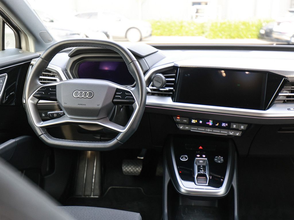Audi Q4 2024