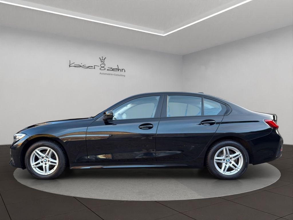 BMW 318 2019