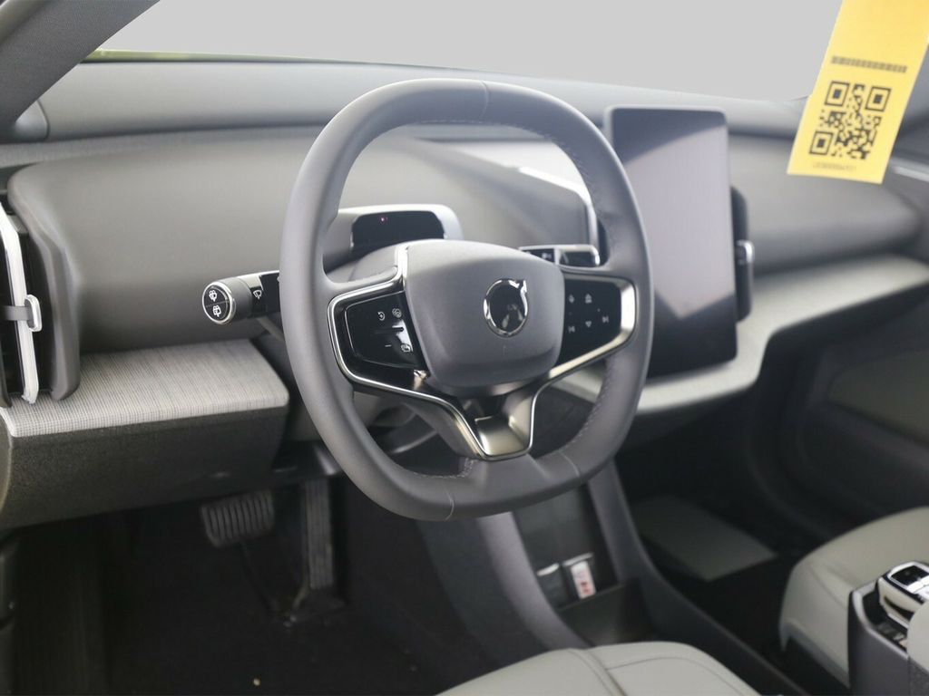 Volvo EX30 2025