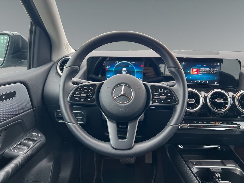 Mercedes-Benz B 200 2022