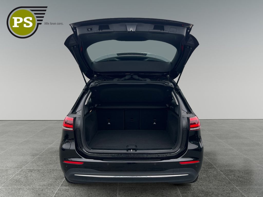 Mercedes-Benz B 200 2022