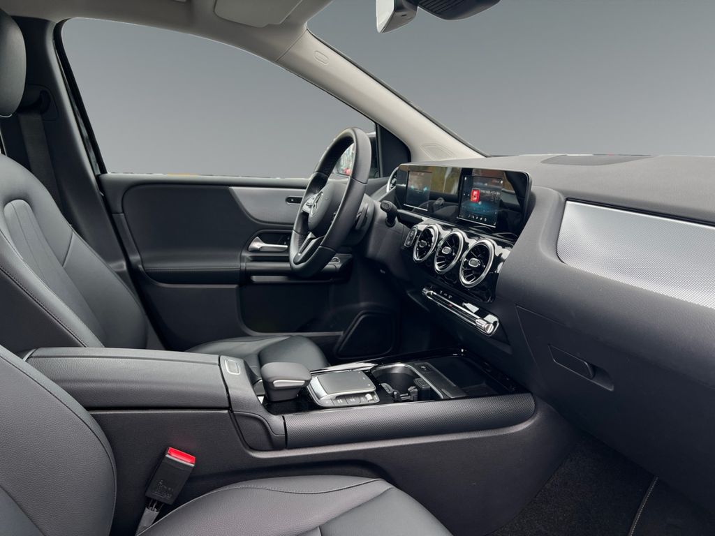 Mercedes-Benz B 200 2022