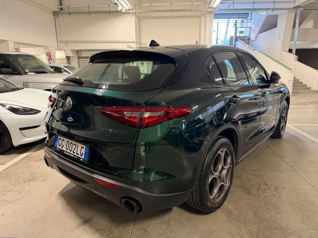 Alfa Romeo Stelvio 2021