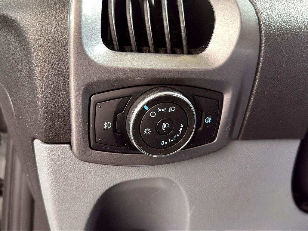 Ford Tourneo Custom 2016