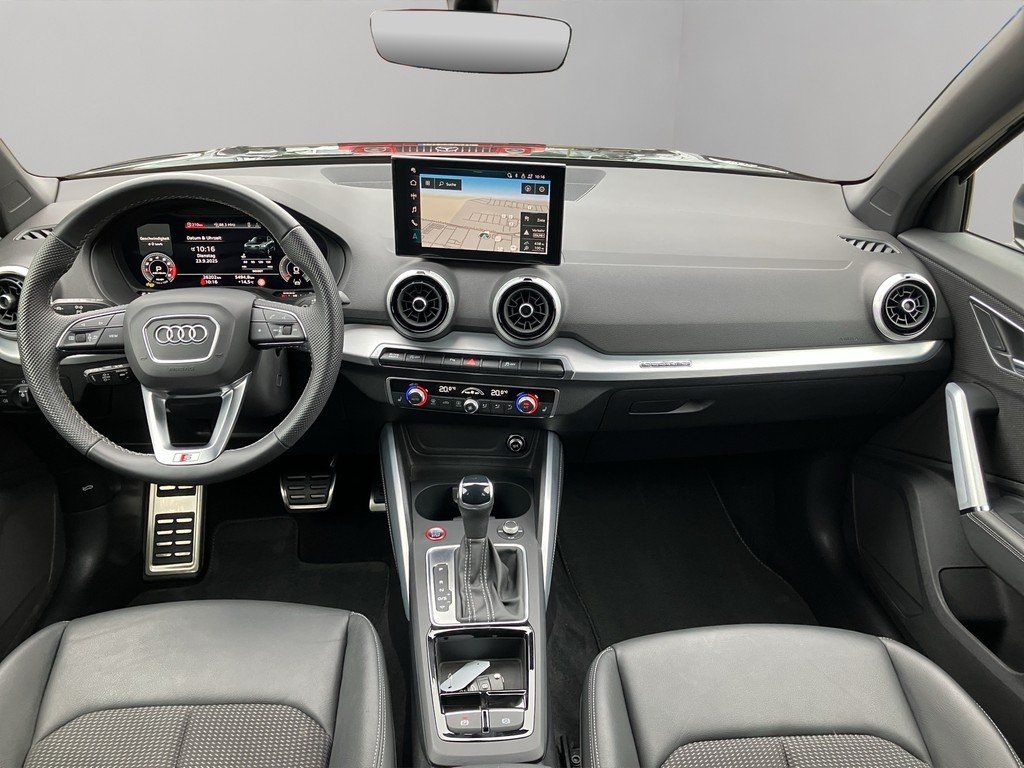 Audi SQ2 2024