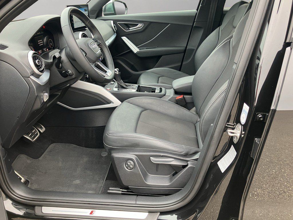 Audi SQ2 2024