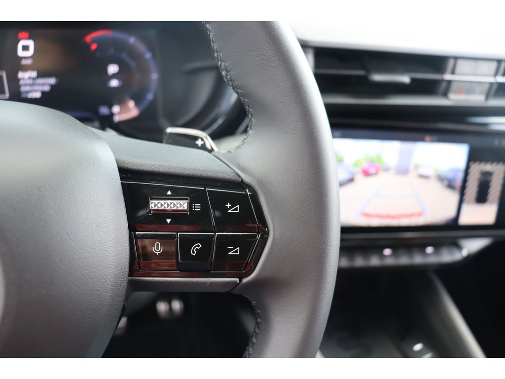 Alfa Romeo Junior 2025