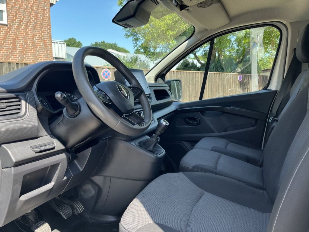 Renault Trafic 2022