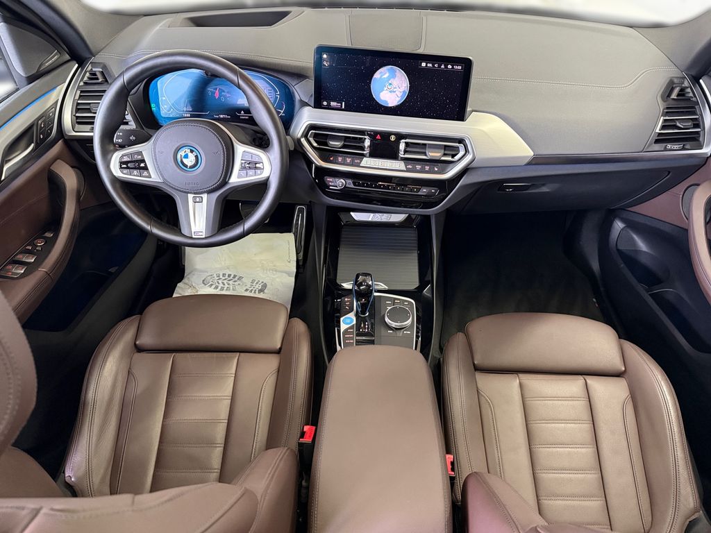BMW iX3 2022