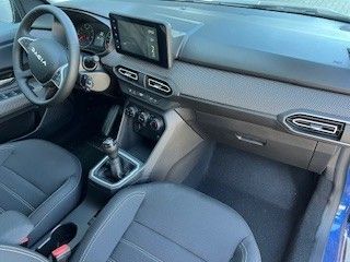 Dacia Sandero 2023