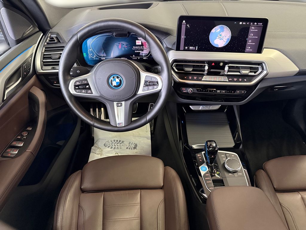 BMW iX3 2022