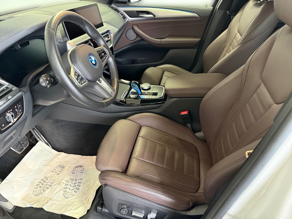 BMW iX3 2022