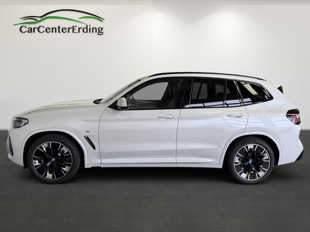 BMW iX3 2022