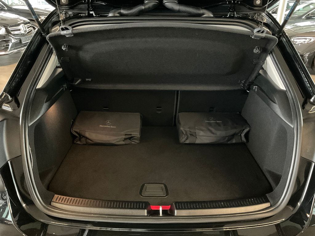 Mercedes-Benz A 250 2021