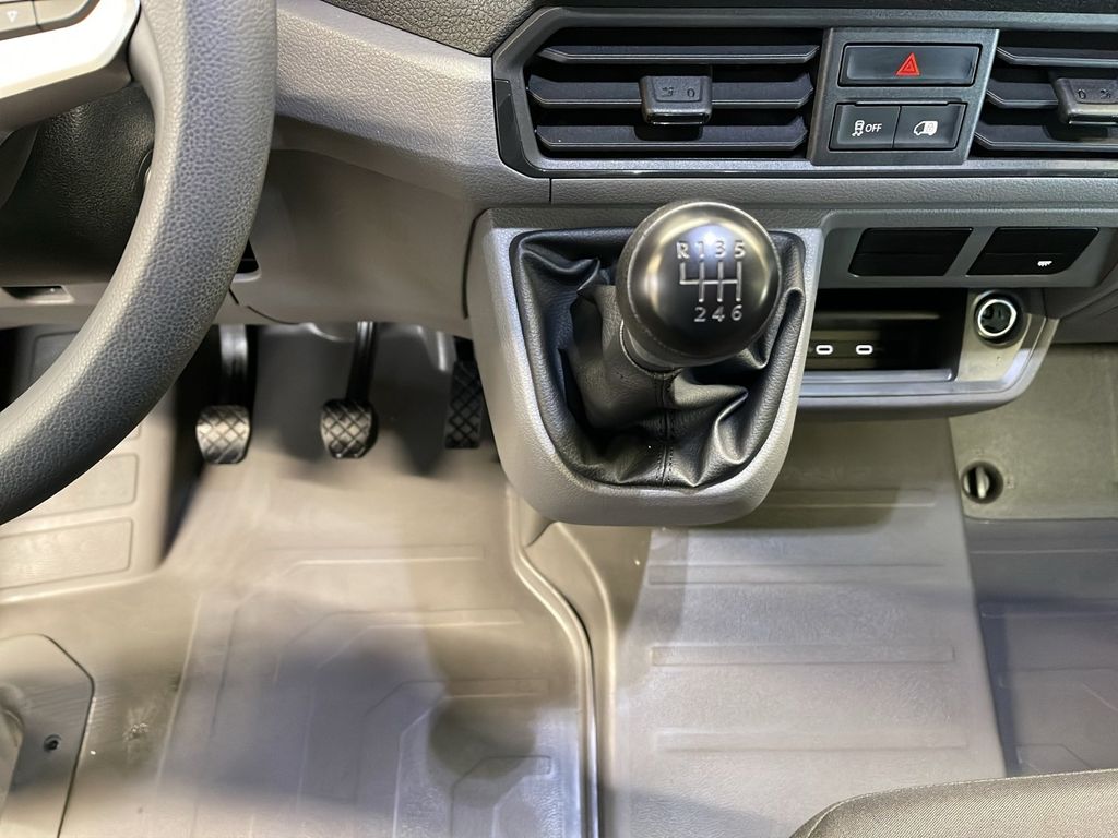 Volkswagen Crafter 2024