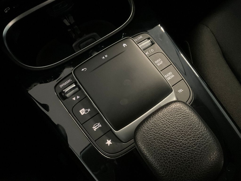 Mercedes-Benz A 250 2021