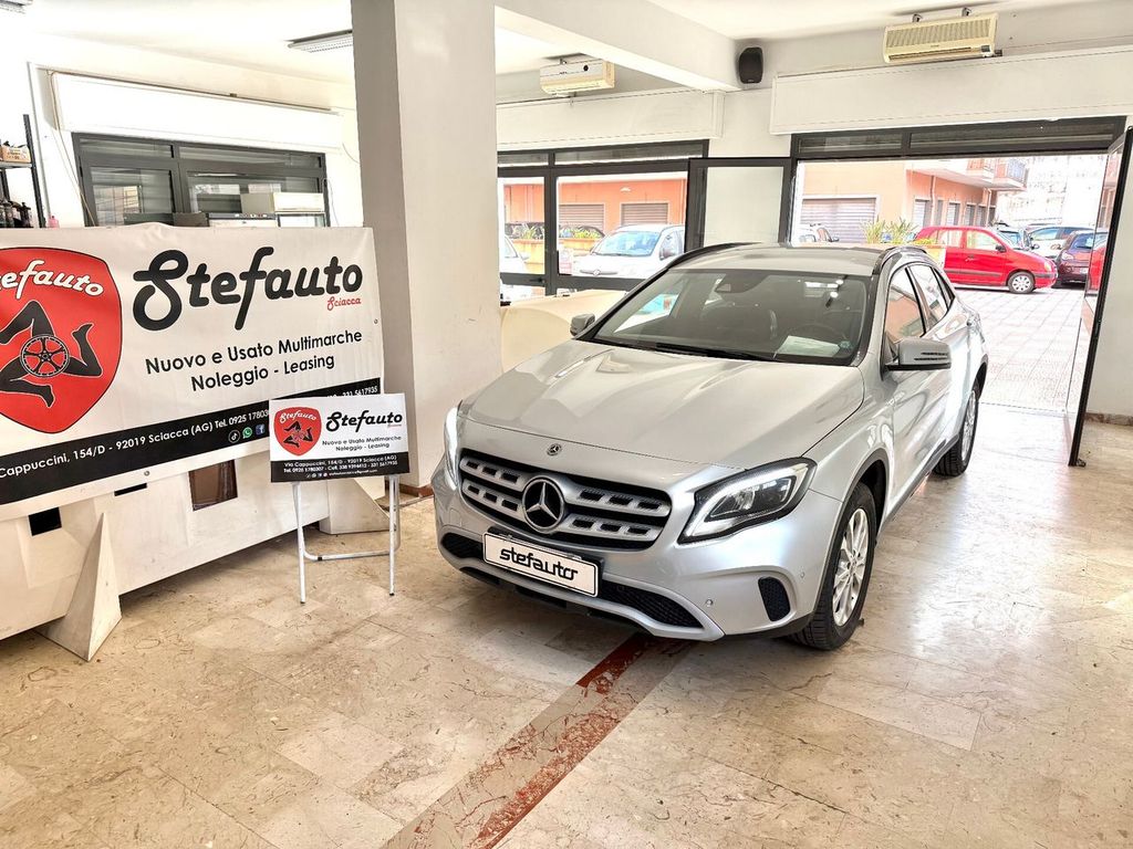 Mercedes-Benz GLA 200 2019