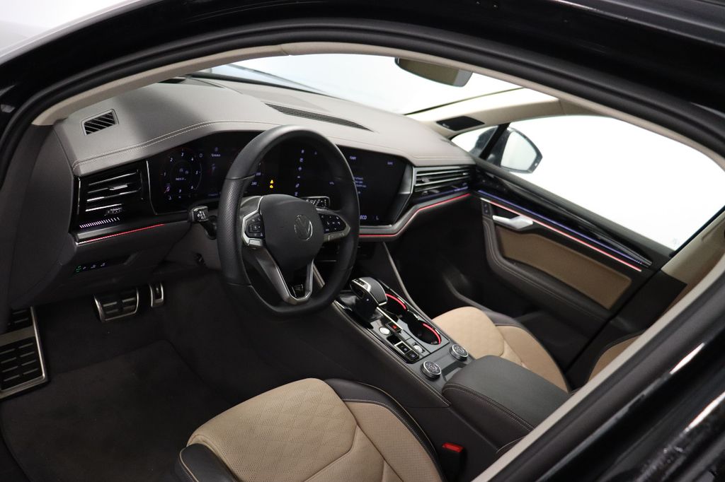 Volkswagen Touareg 2025