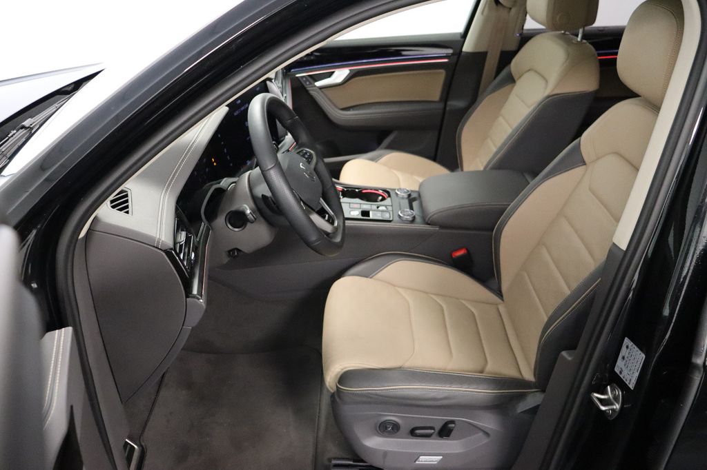 Volkswagen Touareg 2025