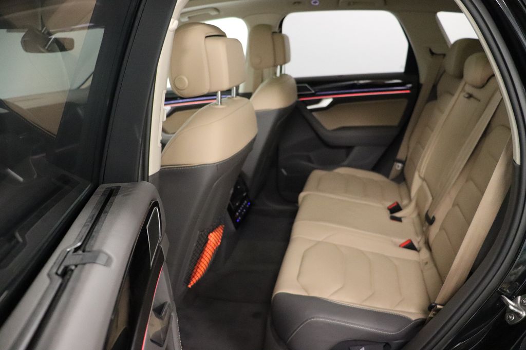 Volkswagen Touareg 2025