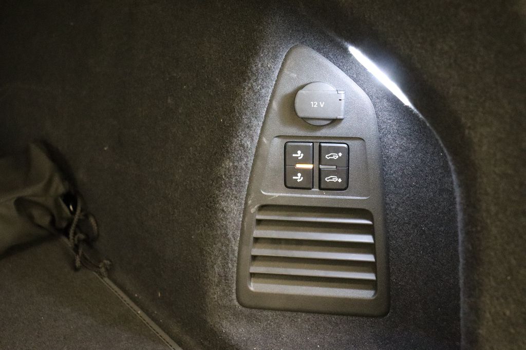 Volkswagen Touareg 2025