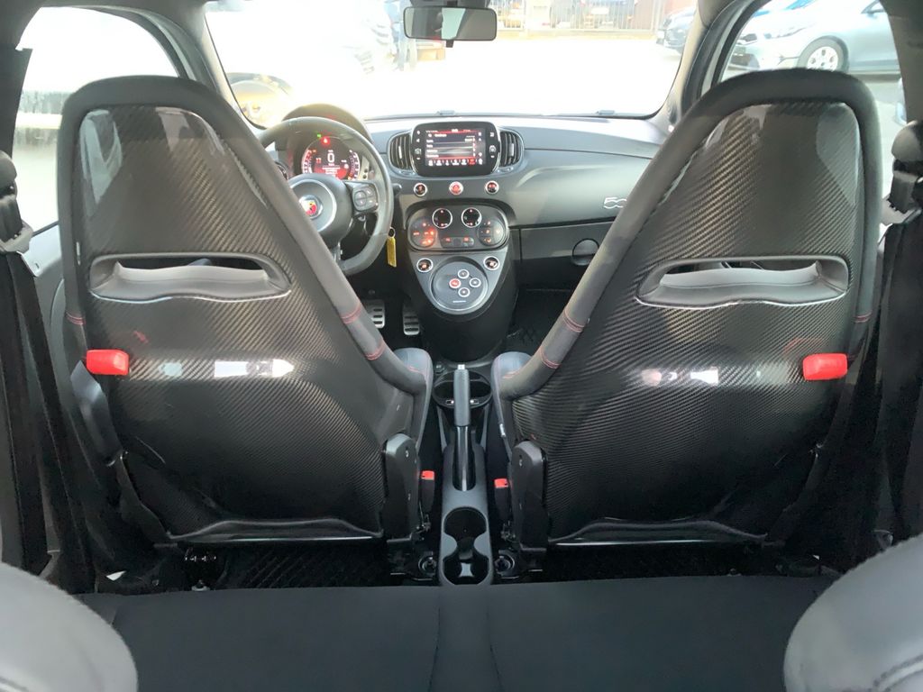 Abarth 595 Competizione 2023