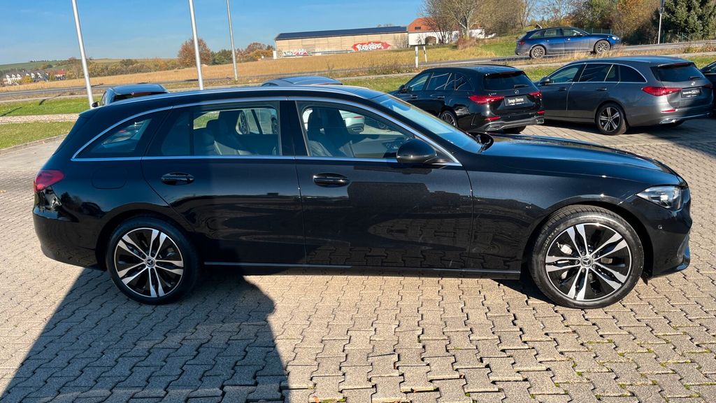 Mercedes-Benz C 300 2024