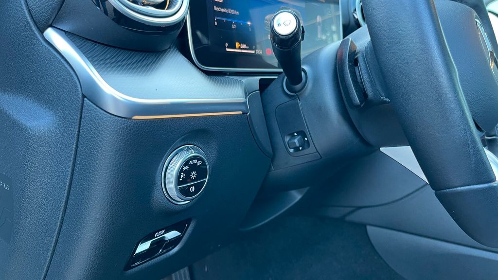 Mercedes-Benz C 300 2024