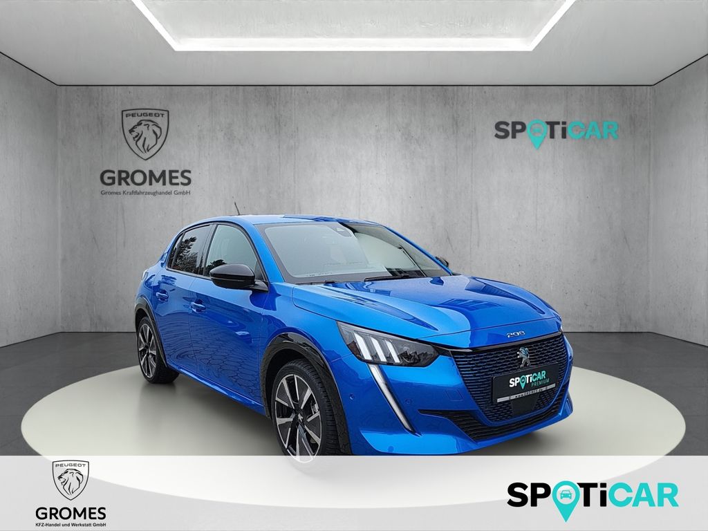 Peugeot 208 2021