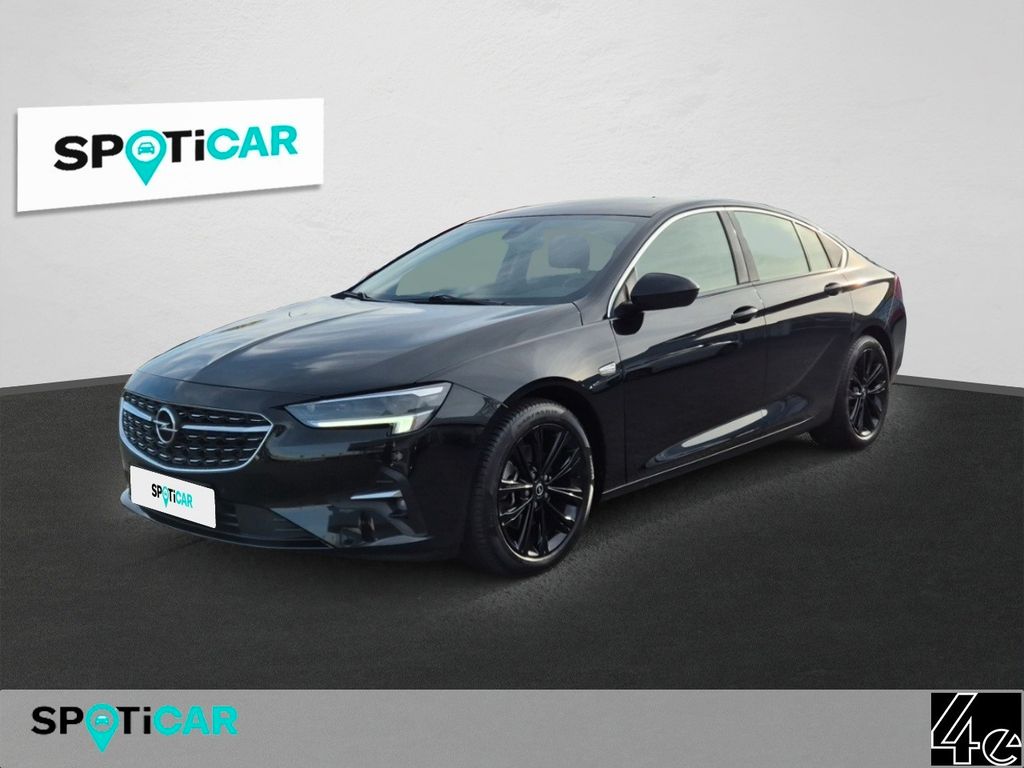 Opel Insignia 2022