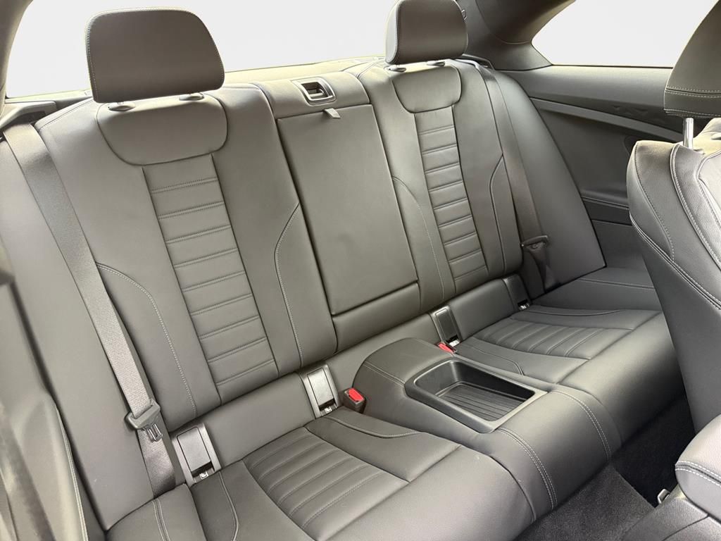 BMW 220 2024