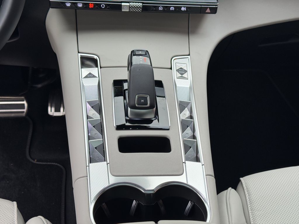 DS Automobiles DS7 (Crossback) 2025