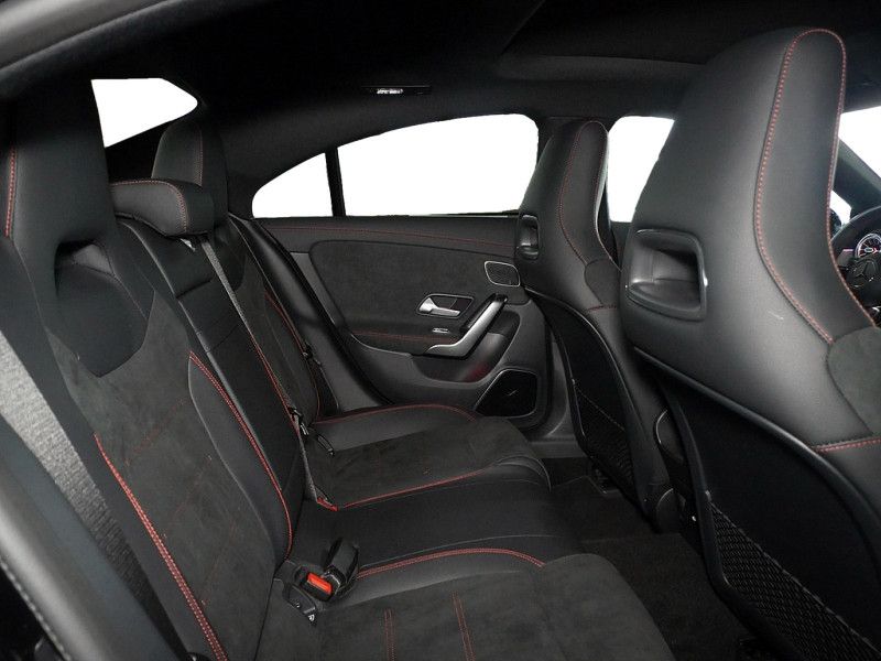 Mercedes-Benz CLA 180 2024