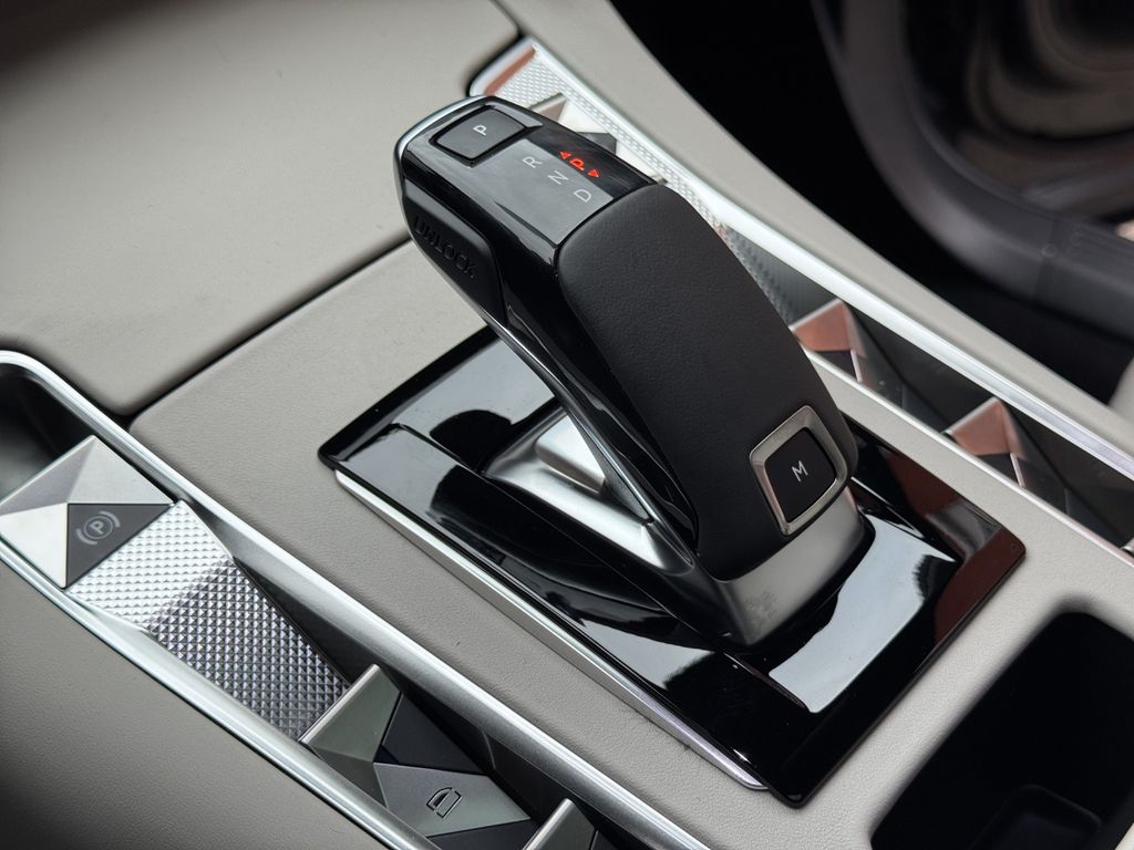 DS Automobiles DS7 (Crossback) 2025