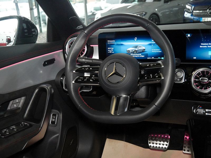 Mercedes-Benz CLA 180 2024