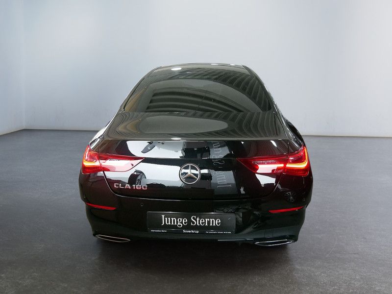 Mercedes-Benz CLA 180 2024