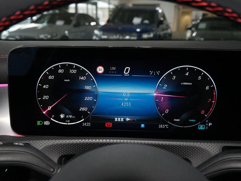 Mercedes-Benz CLA 180 2024