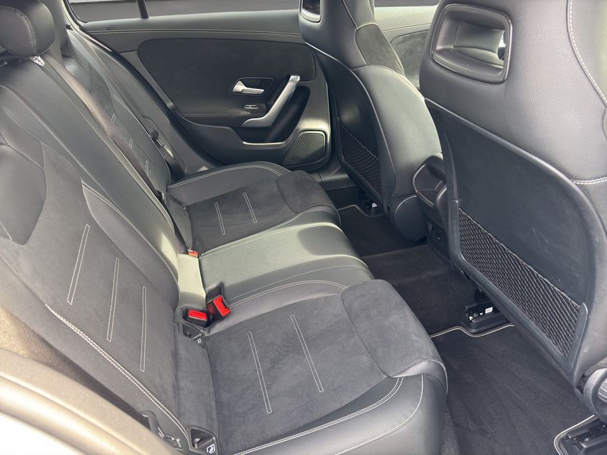 Mercedes-Benz A 250 2021