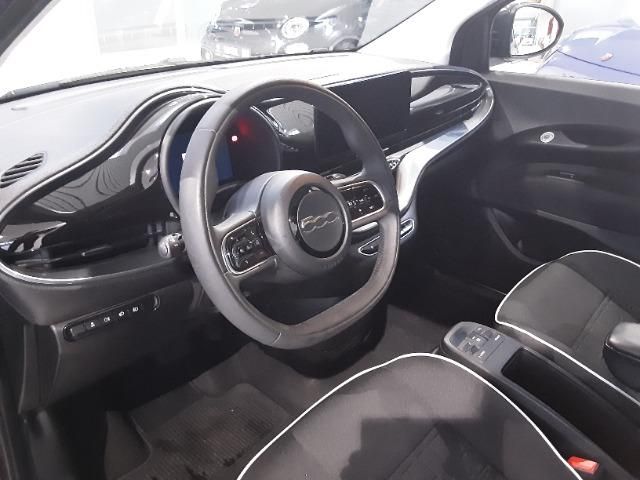 Fiat 500e 2023