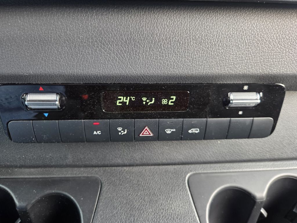 Mercedes-Benz eSprinter 2022