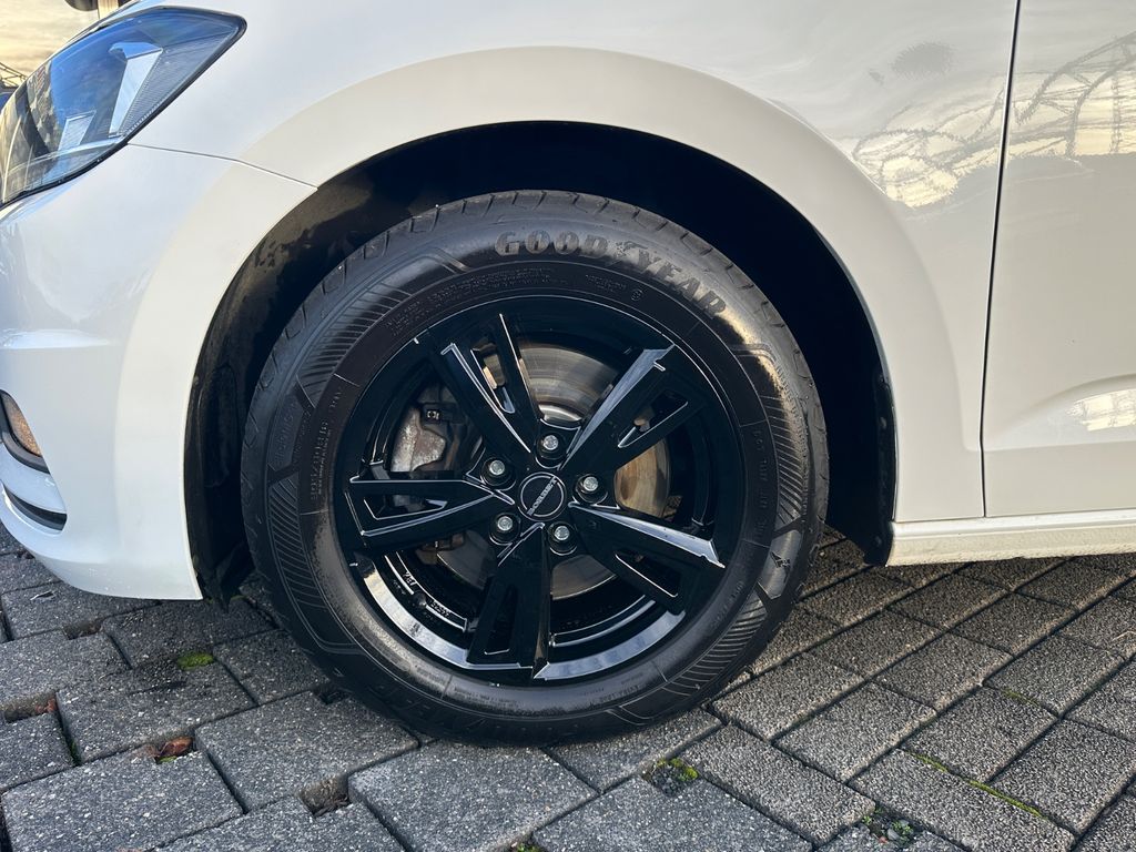 Volkswagen Touran 2019