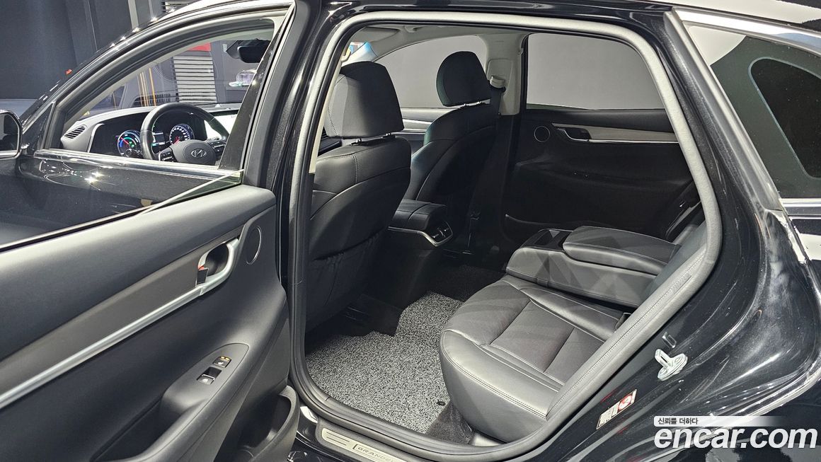 Hyundai Grandeur 2020