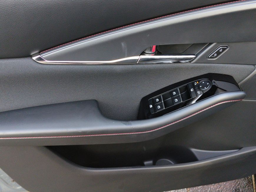 Mazda CX-30 2025
