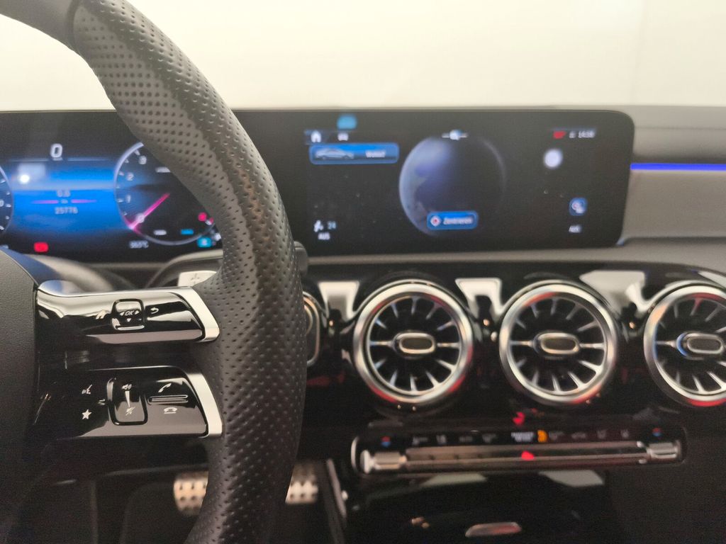 Mercedes-Benz CLA 250 2024