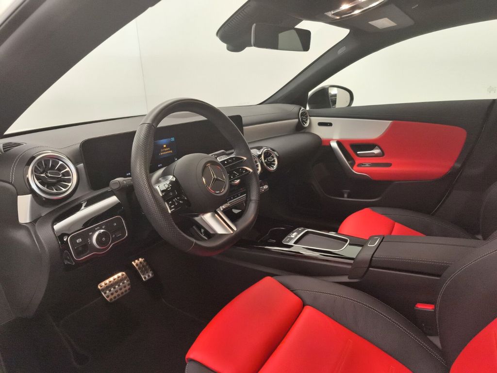 Mercedes-Benz CLA 250 2024