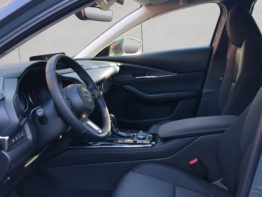 Mazda CX-30 2025