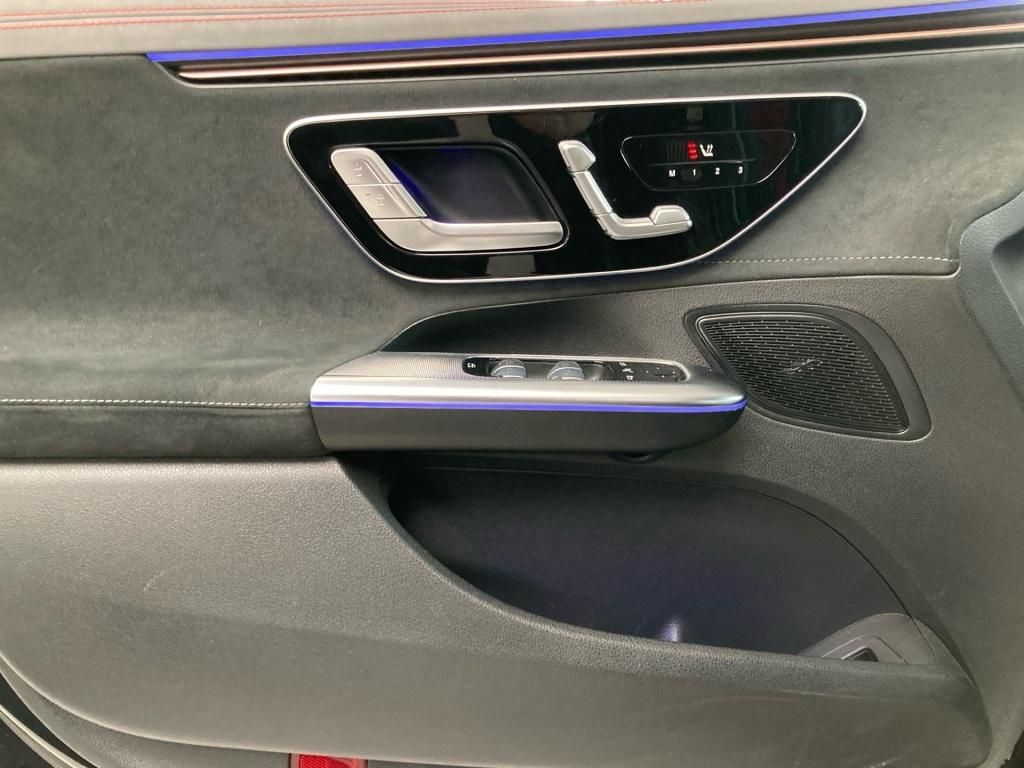 Mercedes-Benz EQE 2023