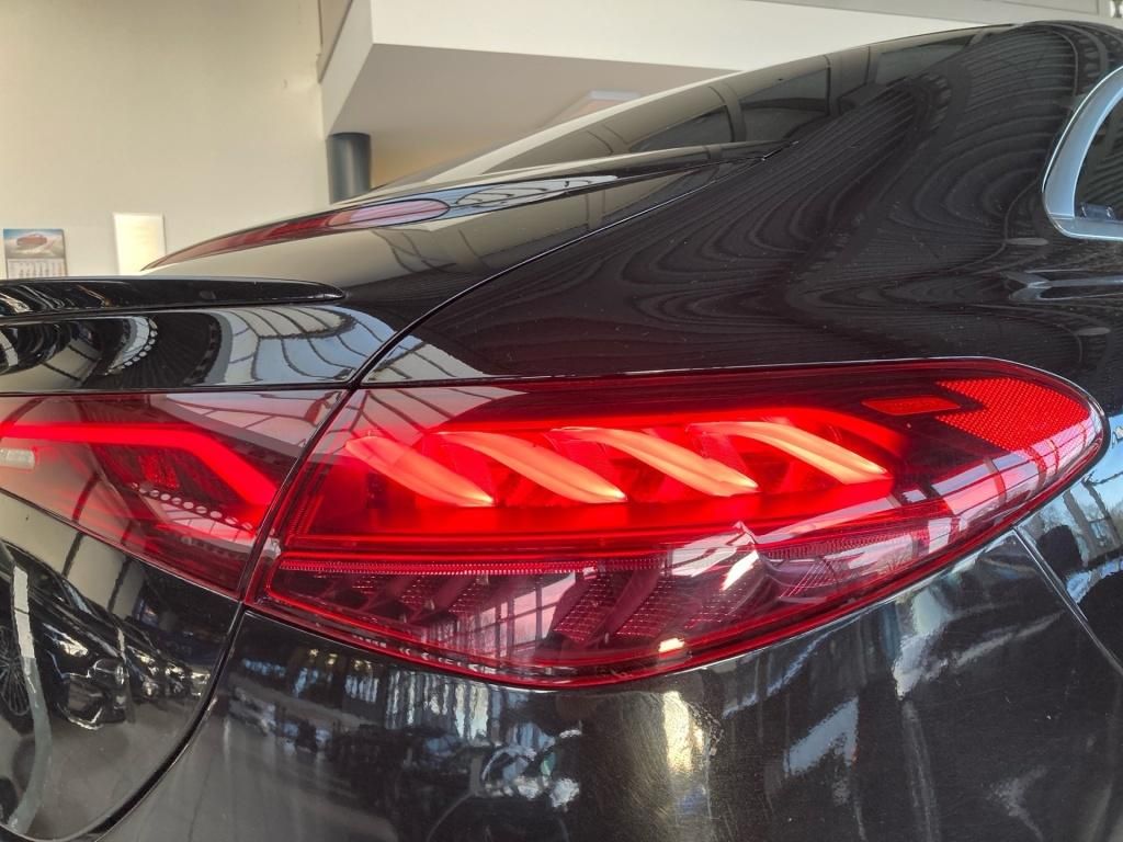 Mercedes-Benz EQE 2023