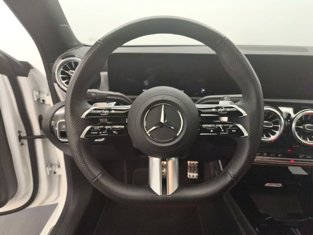 Mercedes-Benz CLA 250 2024